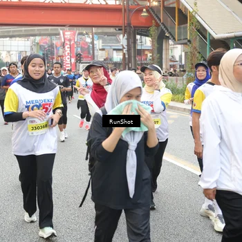 Runner Photo 4645482