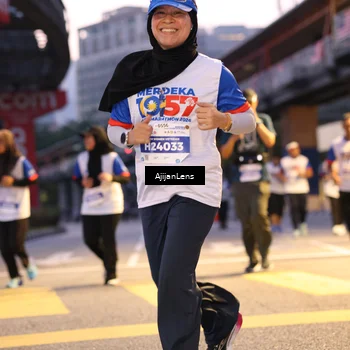 Runner Photo 4645752