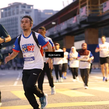 Runner Photo 4645775