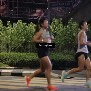 Runner Photo 4645812