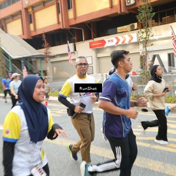 Runner Photo 4645881