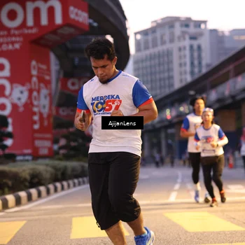 Runner Photo 4645980