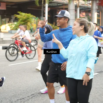 Runner Photo 4646336