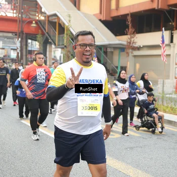 Runner Photo 4646345