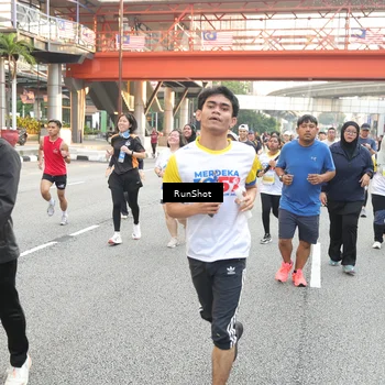Runner Photo 4646523