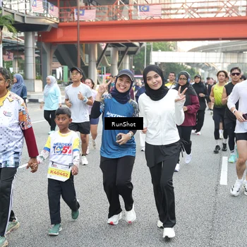 Runner Photo 4646704