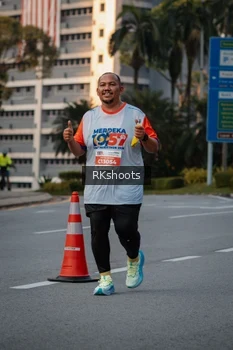 Runner Photo 4646771