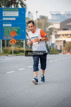 Runner Photo 4647056