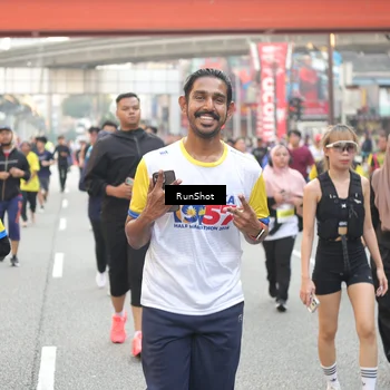 Runner Photo 4647100