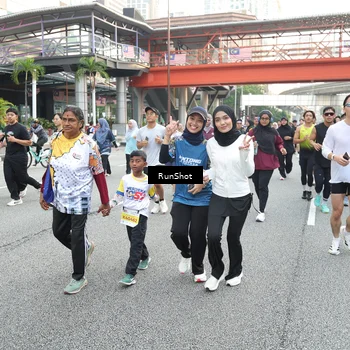 Runner Photo 4647372