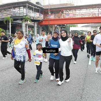 Runner Photo 4647422