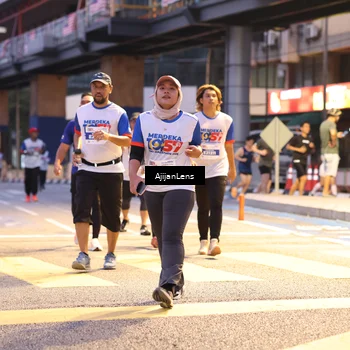 Runner Photo 4647630