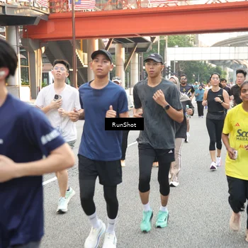 Runner Photo 4647809