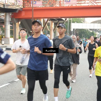 Runner Photo 4647816