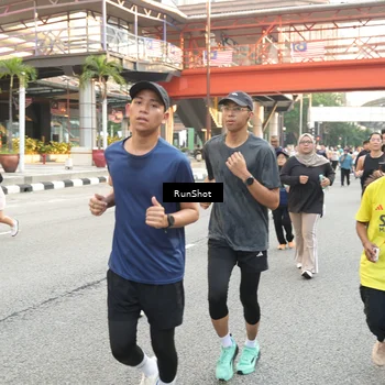 Runner Photo 4647885