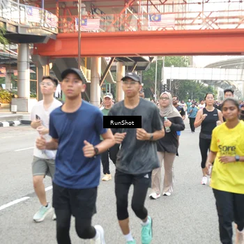 Runner Photo 4648103