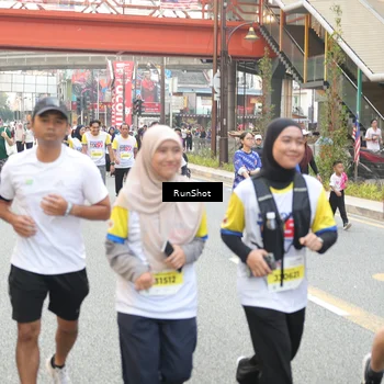 Runner Photo 4648112