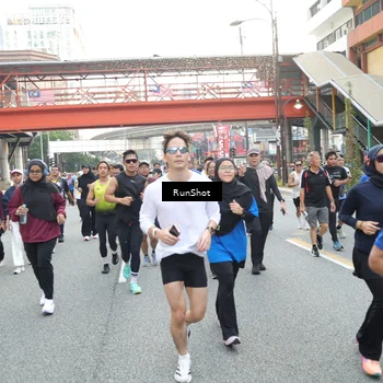 Runner Photo 4648137