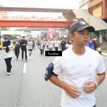 Runner Photo 4648223