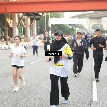 Runner Photo 4648265