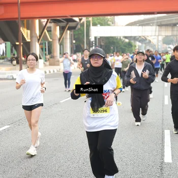Runner Photo 4648269