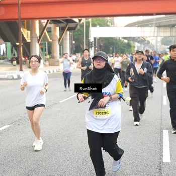 Runner Photo 4648305