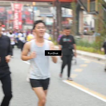 Runner Photo 4648389