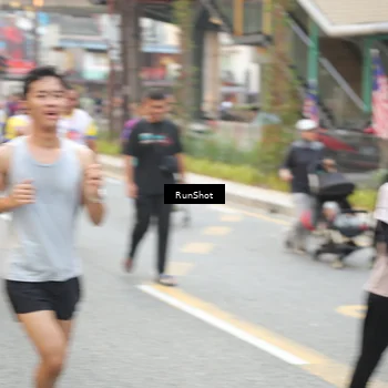 Runner Photo 4648426
