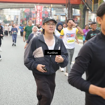 Runner Photo 4648519