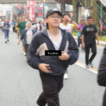 Runner Photo 4648540