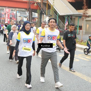 Runner Photo 4648664