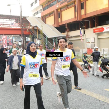 Runner Photo 4648724