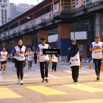 Runner Photo 4648735