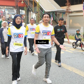 Runner Photo 4648760