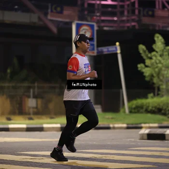 Runner Photo 4648789
