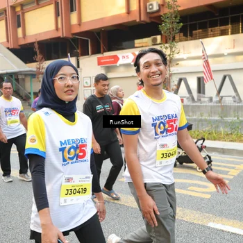 Runner Photo 4648836