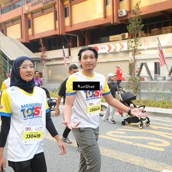 Runner Photo 4648917