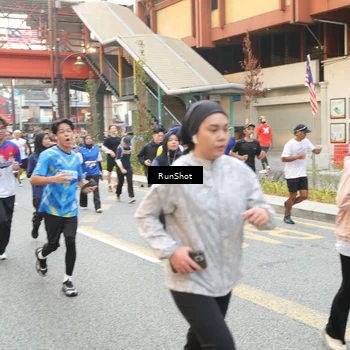 Runner Photo 4649149