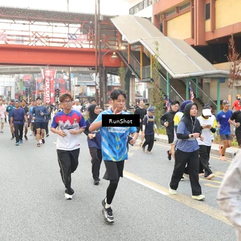 Runner Photo 4649214