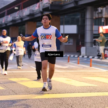 Runner Photo 4649237