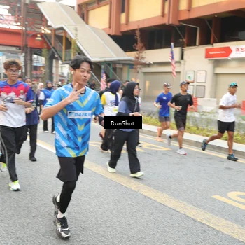 Runner Photo 4649274