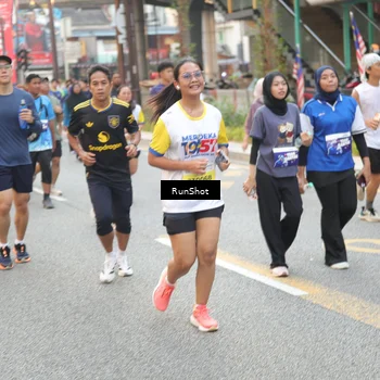Runner Photo 4649443