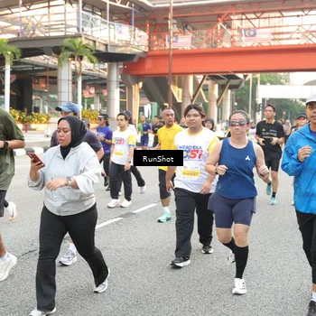 Runner Photo 4649457