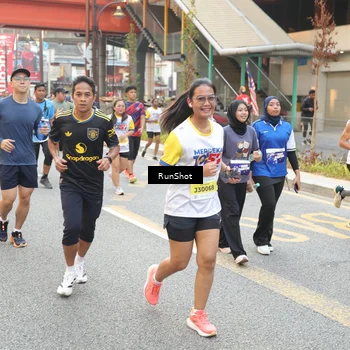 Runner Photo 4649490