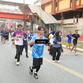 Runner Photo 4649542