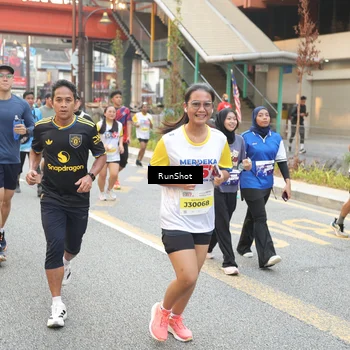 Runner Photo 4649553