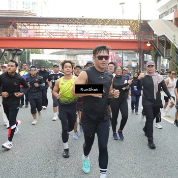 Runner Photo 4649643