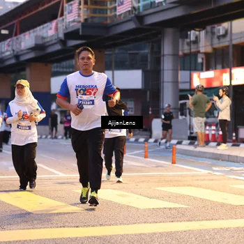 Runner Photo 4649653