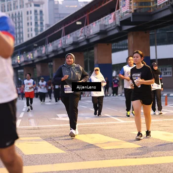 Runner Photo 4649671