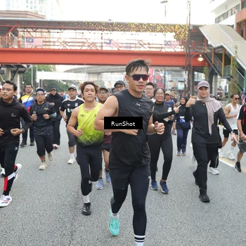 Runner Photo 4649679